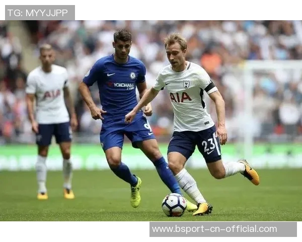 中超联赛精彩对决巴萨热刺战成平局引发热议与讨论