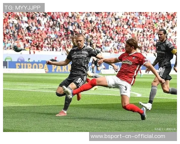 意甲激战那不勒斯与莱比锡0比0红牌争议引发全场热议 意甲激战那不勒斯与莱比锡0比0红牌争议引发全场热议