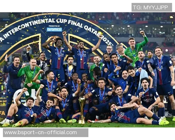 国王杯激战巴黎圣日耳曼大胜那不勒斯全场沸腾赛后点评精彩纷呈